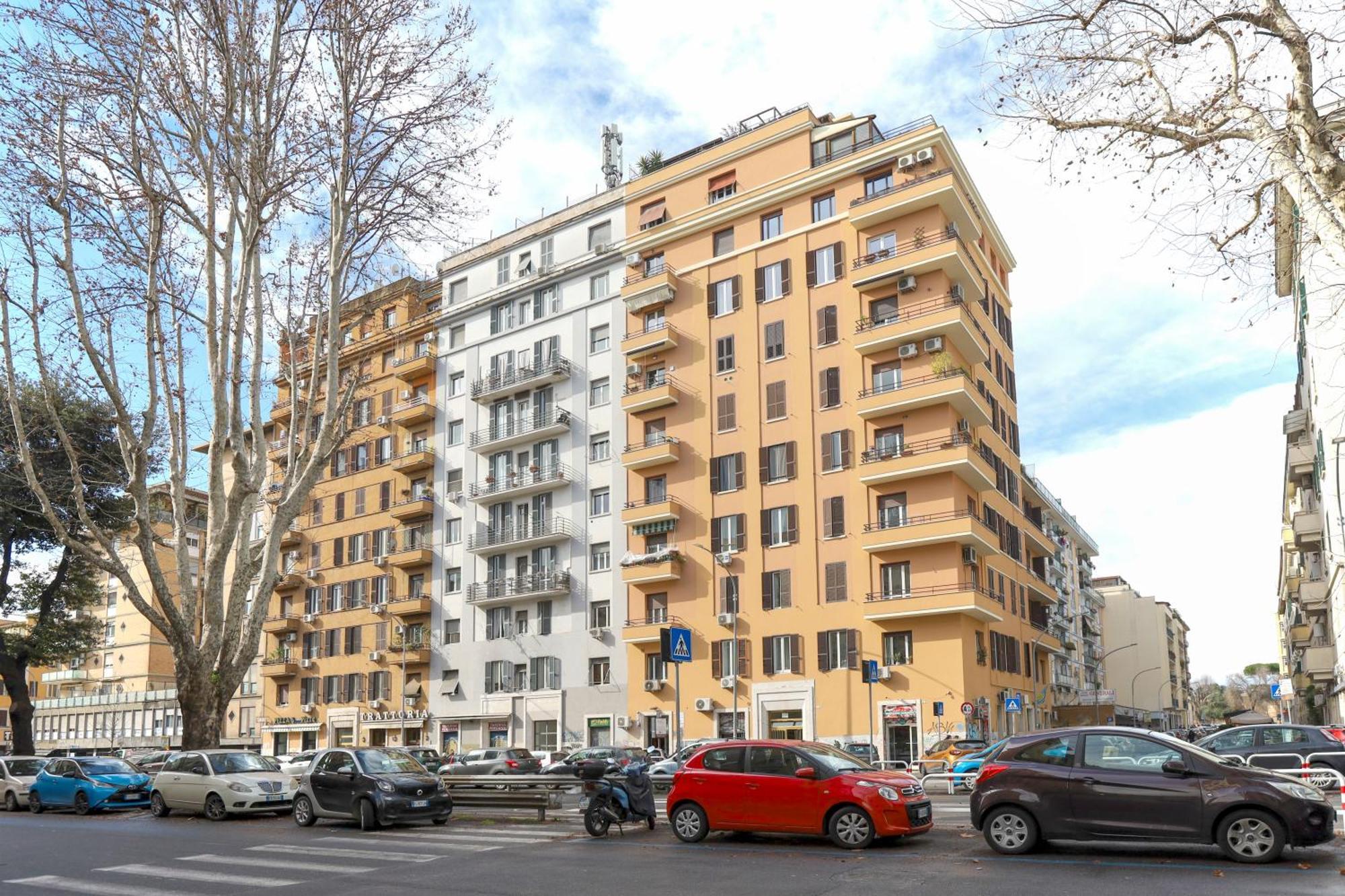 Piramide Deluxe Apartment Rom Exteriör bild